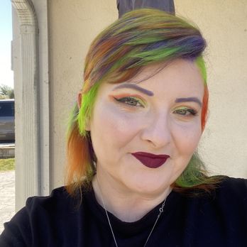 Smoke & Dagger Salon - Hair Stylists Near Me - Costa Mesa, California