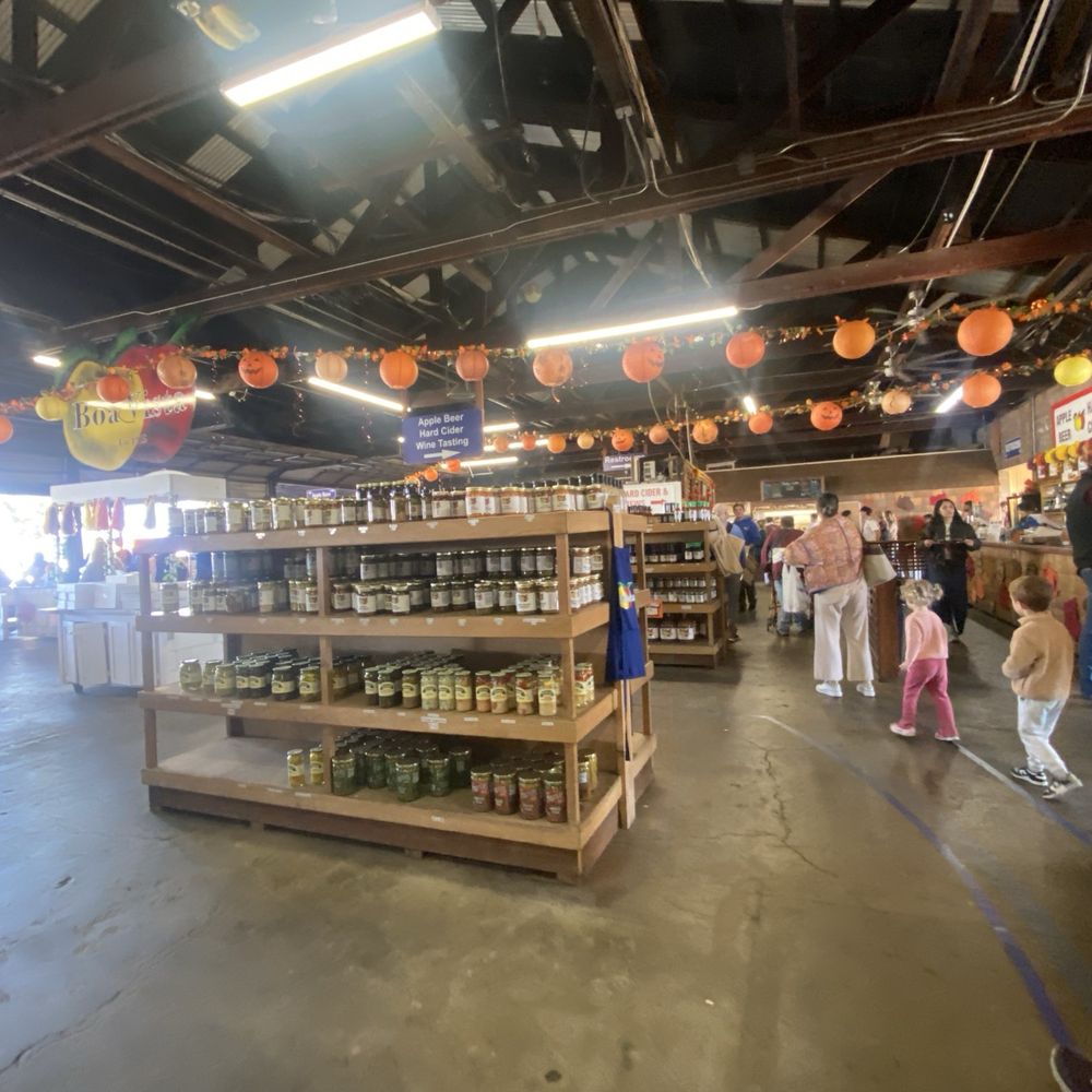 Boa Vista Orchards - Fruits & Veggies Near Me - Placerville, California