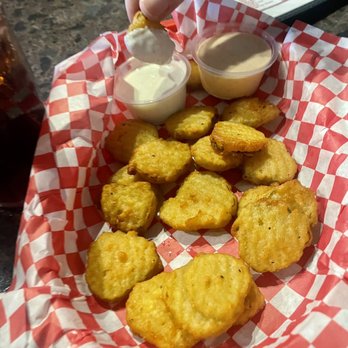 Matties Taphouse & Grill - Fried pickles - Bars Near Me - Elko, Nevada