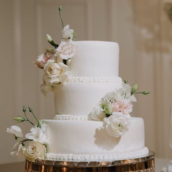 Events By Jenny K - Jenny placed the flowers on our cake for us! - Party & Event Planning Near Me Events By Jenny K - Jenny placed the flowers on our cake for us! - Party & Event Planning Near Me