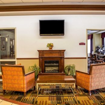 Comfort Inn & Suites - Hotels Near Me - Kent, Ohio Comfort Inn & Suites - Hotels Near Me - Kent, Ohio