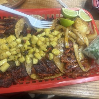 El Trompo Loco - Trompo tacos - Mexican Near Me - Jacinto City, Texas El Trompo Loco - Trompo tacos - Mexican Near Me - Jacinto City, Texas