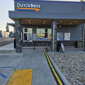 Dutch Bros Coffee - Juice Bars & Smoothies Near Me - Chula Vista, California