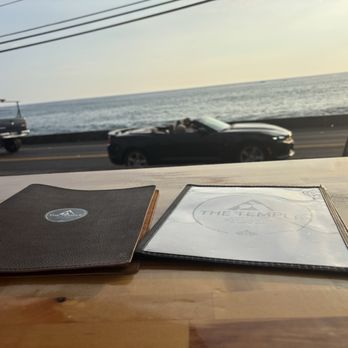 The Temple Kitchen + Bar - Cocktail Bars Near Me - Kailua-Kona, Hawaii