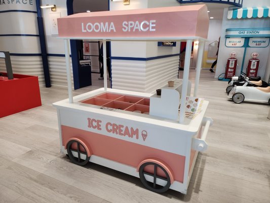 LOOMA SPACE by null