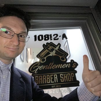 Gentlemen's Barber Shop - The front door - Barbers Near Me - Culver City, California
