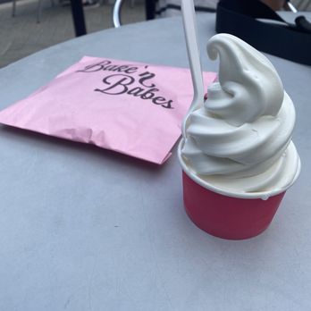 Bake'n Babes - Soft Serve Vanilla - Desserts Near Me - Tampa, Florida