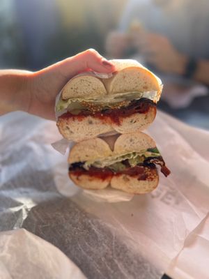El Bagel by null