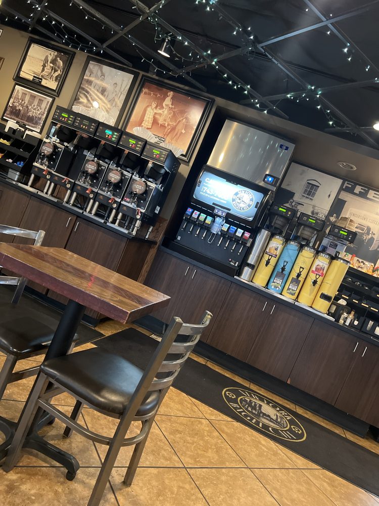 NEW YORK BAGEL CAFE Updated August 2024 15 Photos 3723 S Peoria Ave, Tulsa, Oklahoma