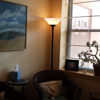 Acupuncture in Del Ray - Our waiting area is shared with The Healing Tree just walk through the glass door past the front desk of Chrysalis Chiropractic. - Acupuncture Near Me - Alexandria, Virginia