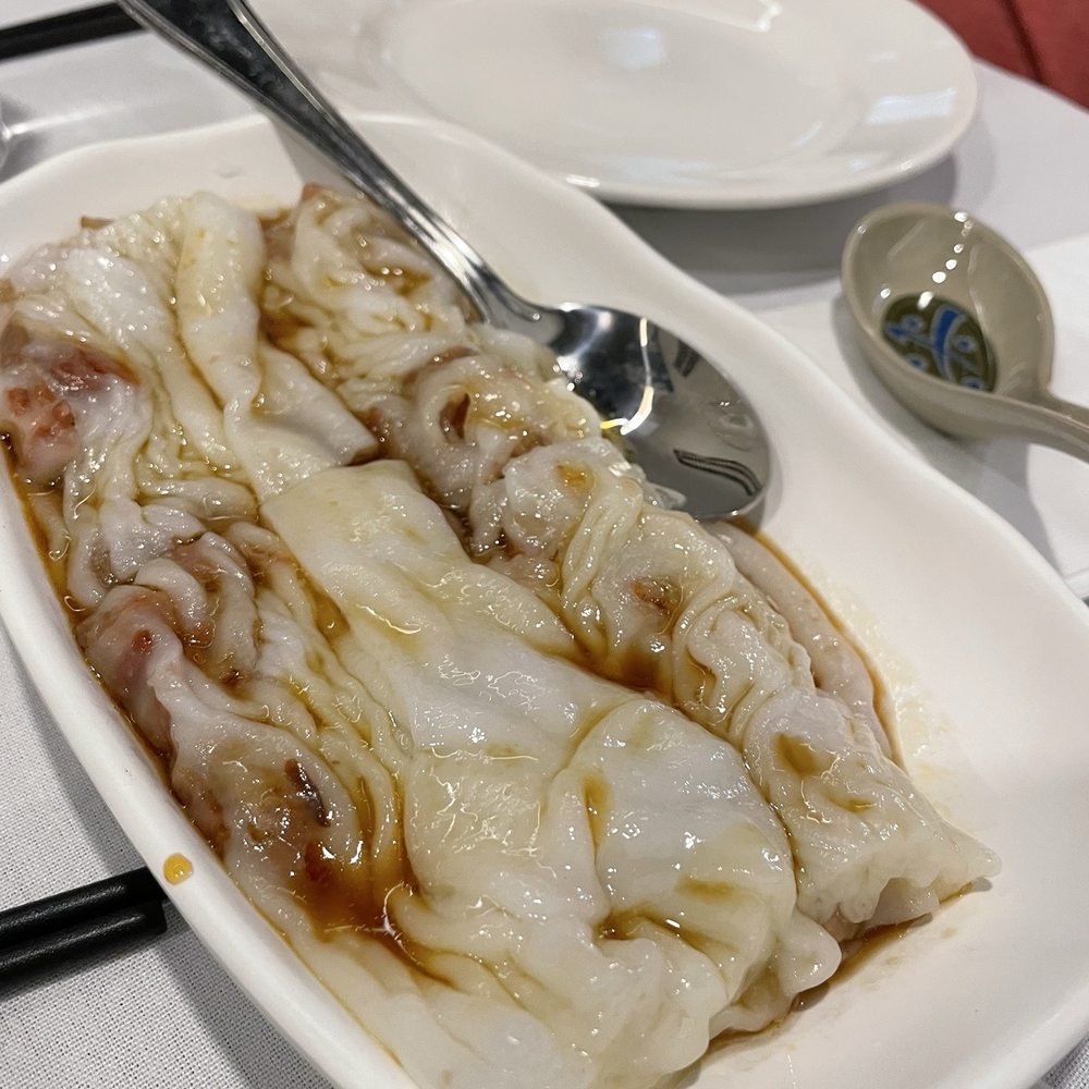 Ming Mun - Roast Pork Rice Roll (L) - Dim Sum Near Me - Brooklyn, New York