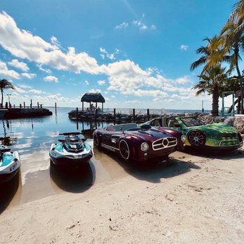 Wakezone Watersports - Boating Near Me - Marathon, Florida