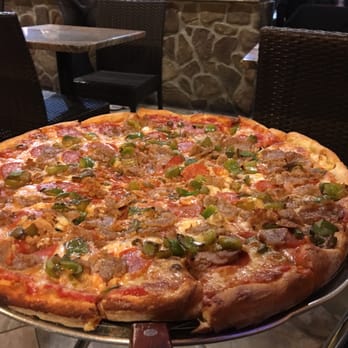 Italian Touch - Pepperoni, sausage, green peppers. Cooked well done (important) and doublecut. AMAZING. Must eat here. - Italian Near Me - Cranbury, New Jersey