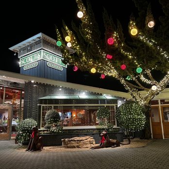 Scott's Seafood - Outside - Seafood Near Me - Oakland, California