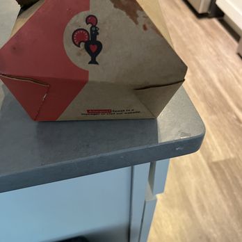 Nando's Peri-Peri - The chicken container - Portuguese Near Me - Naperville, Illinois Nando's Peri-Peri - The chicken container - Portuguese Near Me - Naperville, Illinois