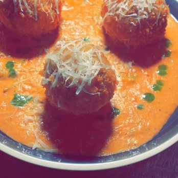 Zuka Miami - Arancini - Hookah Bars Near Me - Hollywood, Florida Zuka Miami - Arancini - Hookah Bars Near Me - Hollywood, Florida