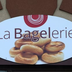 Bagelerie Ste-Thérèse - La Bagelerie Ste-Thérèse. De vrais bagels traditionnels.