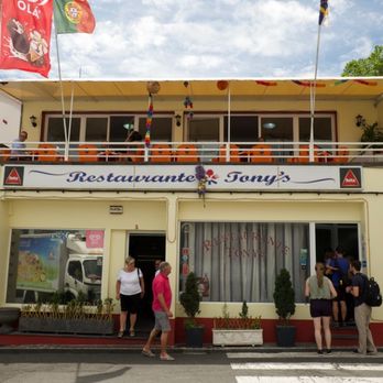 Restaurante Tony's - Restaurant front - Portuguese Near Me - Furnas, 20 Restaurante Tony's - Restaurant front - Portuguese Near Me - Furnas, 20