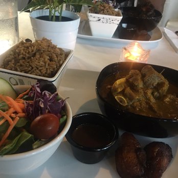 Yah Mon - Curry Chicken, rice and peas, plantain and side salad - Caribbean Near Me - Tampa, Florida Yah Mon - Curry Chicken, rice and peas, plantain and side salad - Caribbean Near Me - Tampa, Florida
