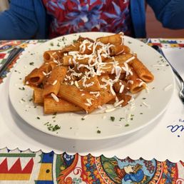 Rigatoni alla Nonna Rigatoni alla Nonna