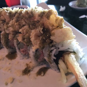 Sushi 4 Reel - Reyes Roll - It was the reason I got up that morning.  Utterly fantastic sushi roll worthy of song and praise! - Sushi Bars Near Me - Oceanside, California