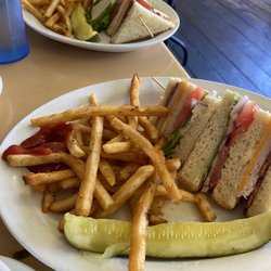 Fork & Spoon - Turkey club