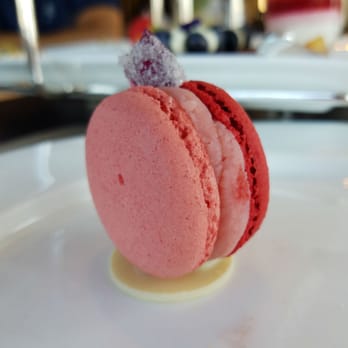 Cafe Gray Deluxe - Macaron - Bars Near Me - Hong Kong, HK