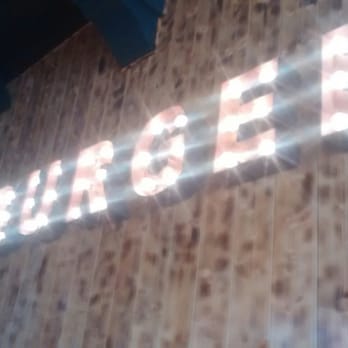 Big Al's - We love burgers - American Near Me - Sitges, B