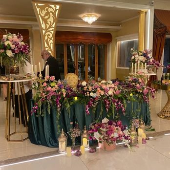 Nora's Designed Flowers - Florists Near Me - North Hollywood, California Nora's Designed Flowers - Florists Near Me - North Hollywood, California