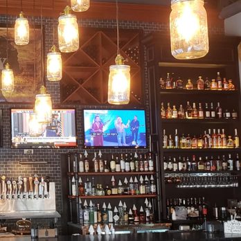 The Hangry Bison - New American Near Me - Winter Park, Florida