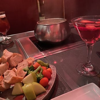 The Melting Pot - Classic Alpine - Fondue Near Me - Austin, Texas