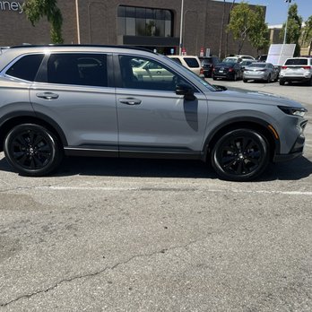 Barber Honda - 2025 Honda CRV Hybrid Sport Touring - Car Dealers Near Me - Bakersfield, California Barber Honda - 2025 Honda CRV Hybrid Sport Touring - Car Dealers Near Me - Bakersfield, California