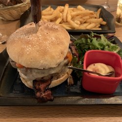 Keating Steak And Wine House - Burger