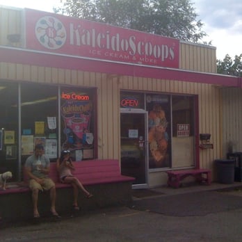 KaleidoScoops - Exterior - Ice Cream & Frozen Yogurt Near Me - Glenwood Springs, Colorado KaleidoScoops - Exterior - Ice Cream & Frozen Yogurt Near Me - Glenwood Springs, Colorado