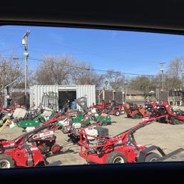 Wide selection and great service at Cresco- Pleasant Hill location