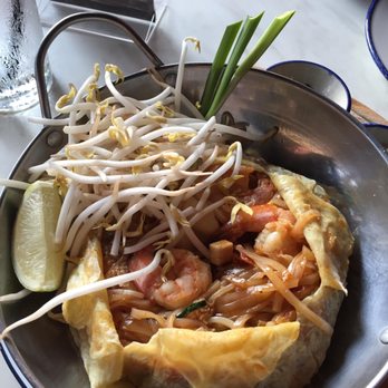 Rim Tanon - The Pad Thai. They give A TON. - Thai Near Me - Houston, Texas Rim Tanon - The Pad Thai. They give A TON. - Thai Near Me - Houston, Texas