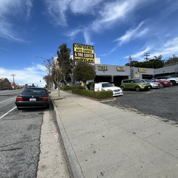 Confidence Auto Center - Storefront - Auto Repair Near Me - La Crescenta, California Confidence Auto Center - Storefront - Auto Repair Near Me - La Crescenta, California