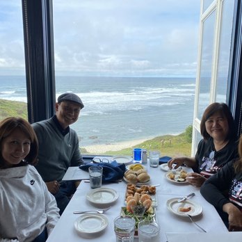 Moss Beach Distillery - Seafood Near Me - Moss Beach, California