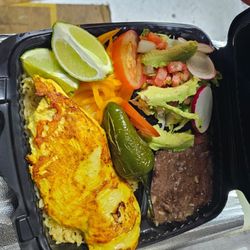 TAQUERIA Y PUPUSERIA PIMPINA - Pechuga a la plancha unnn deliciosa
