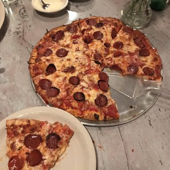 Geraci's Restaurant - Pizza Near Me - University Heights, Ohio