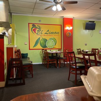 El Limon Havertown  - he interior of a restaurant - Mexican Near Me - Havertown, Pennsylvania