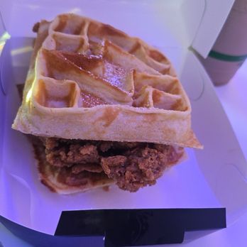 Tesla Diner - Chicken and waffles - Diners Near Me - West Hollywood, California Tesla Diner - Chicken and waffles - Diners Near Me - West Hollywood, California