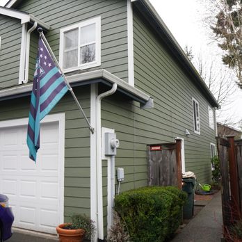 Builders Service - Completed house siding with Evergreen Shield Siding System - Roofing Near Me - Seattle, Washington Builders Service - Completed house siding with Evergreen Shield Siding System - Roofing Near Me - Seattle, Washington