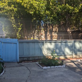 Image Outdoor - Before - Fences & Gates Near Me Image Outdoor - Before - Fences & Gates Near Me