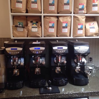 HotBlack Coffee - Four grinders going - Coffee & Tea Near Me - Toronto, Ontario HotBlack Coffee - Four grinders going - Coffee & Tea Near Me - Toronto, Ontario