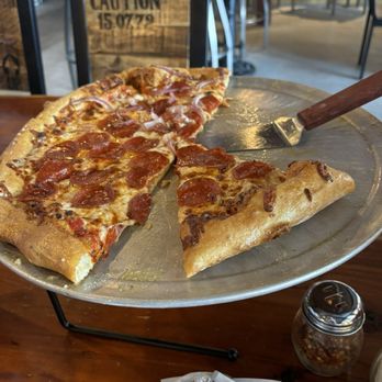 Bullwinkle's Tavern - Pepperoni pizza at Bullwinkle's in Five Forks. - Sports Bars Near Me - Simpsonville, South Carolina Bullwinkle's Tavern - Pepperoni pizza at Bullwinkle's in Five Forks. - Sports Bars Near Me - Simpsonville, South Carolina