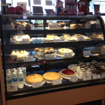 Bob's Big Boy - The desserts! - American Near Me - Norco, California