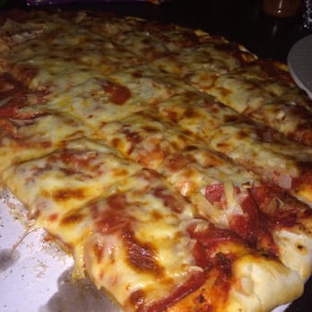Capris Pizza - cheese n onion - Pizza Near Me - Whiting, Indiana Capris Pizza - cheese n onion - Pizza Near Me - Whiting, Indiana