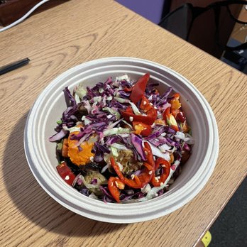 CAVA - Mediterranean Near Me - Cambridge, Massachusetts