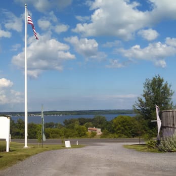 Fox Run Vineyards - Wineries Near Me - Penn Yan, New York Fox Run Vineyards - Wineries Near Me - Penn Yan, New York